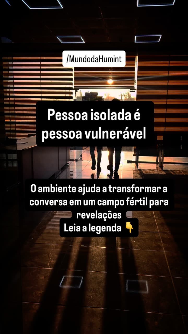 No campo da HUMINT, cada conversa é uma batalha invisível.