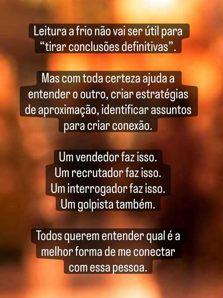 Leitura a frio é um processo de inferência comportamental baseado em sinais fragmentados. — slide 6