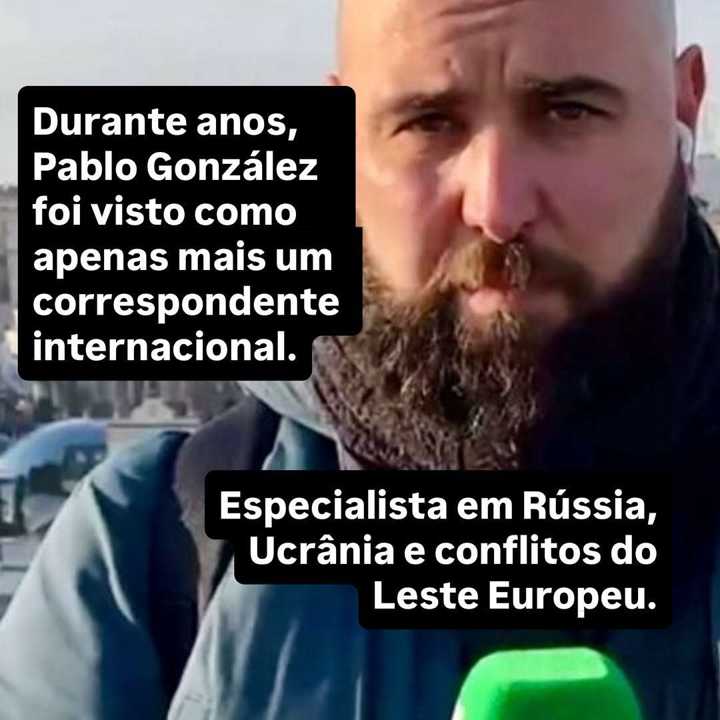 A imagem popular ainda é a do agente escondido em um beco escuro, usando códigos... — slide 2