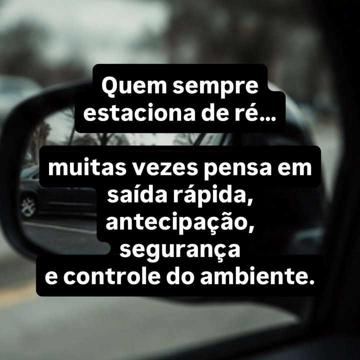 Muita gente acredita que HUMINT é apenas em interrogatórios, infiltrações ou operações... — slide 5