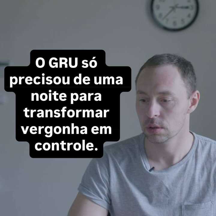 No mundo da espionagem, nem tudo segue caminhos éticos, sofisticados ou cinematográficos. — slide 13